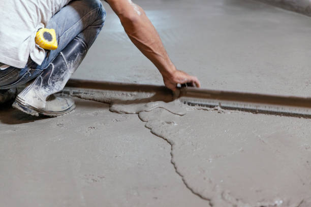 Best Custom Concrete Contractor  in Espaola, NM